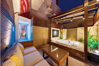 ホテル ロータス 岩槻店